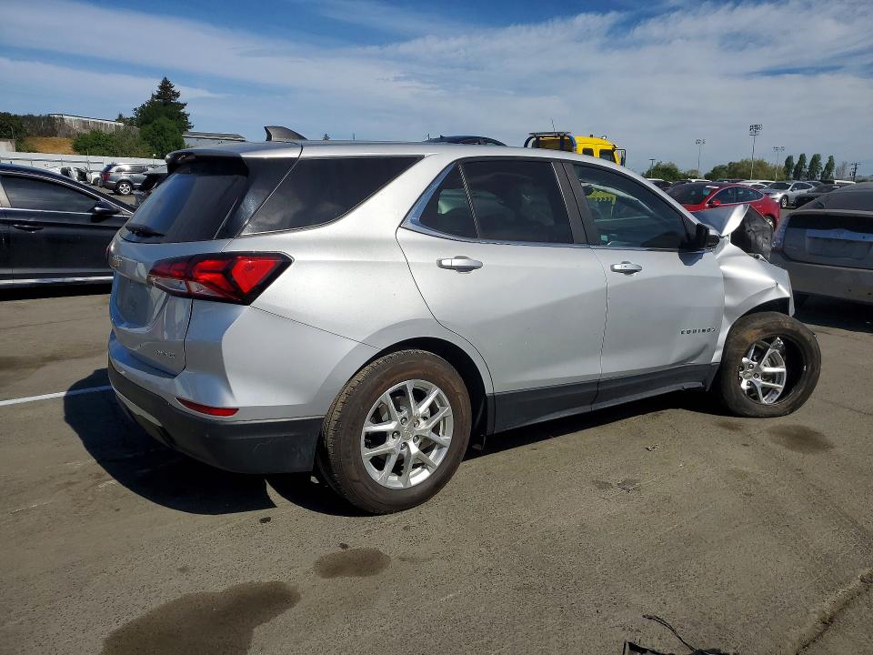 47267086 :رقم المزاد ، 3GNAXUEV4NL207357 vin ، 2022 Chevrolet Equinox مزاد بيع