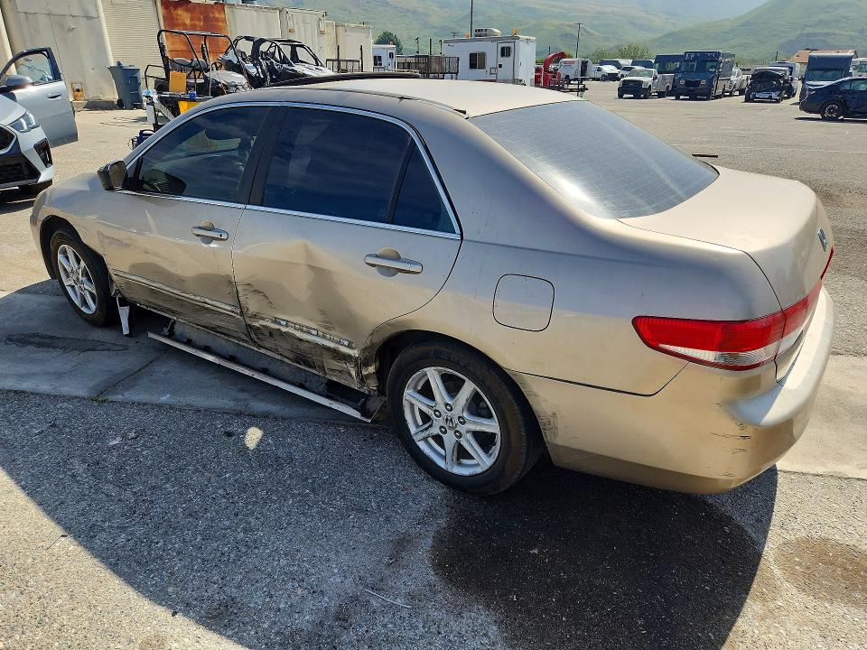 47727256 :رقم المزاد ، 1HGCM66533A071085 vin ، 2003 Honda Accord مزاد بيع
