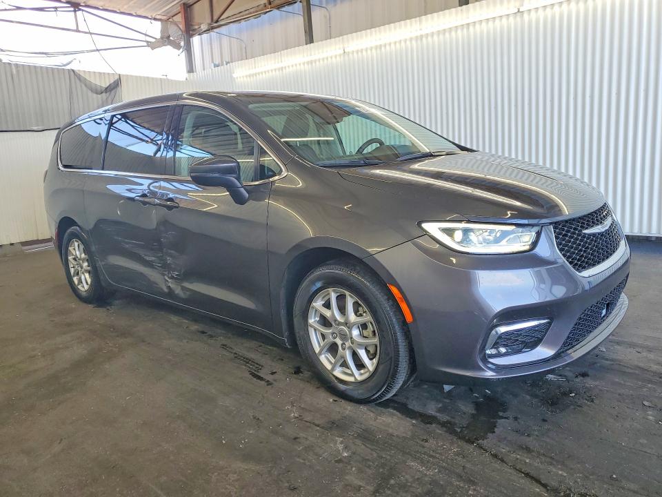 Продажа на аукционе авто 2023 Chrysler Pacifica, vin: 2C4RC1BG0PR601245, номер лота: 42059856