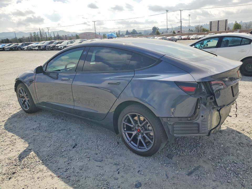79984545 :رقم المزاد ، 5YJ3E1EA7PF644810 vin ، 2023 Tesla Model 3 مزاد بيع