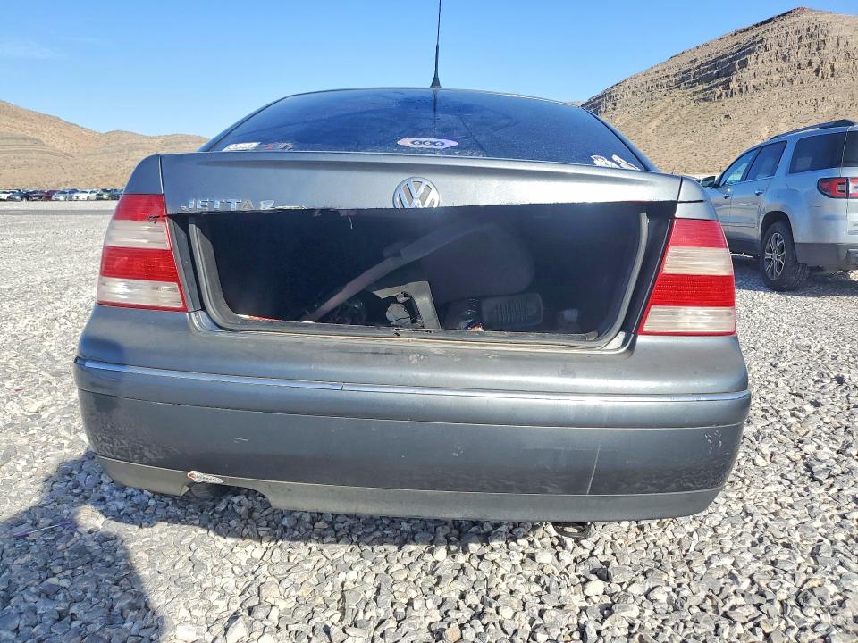 2004 Volkswagen Jetta მანქანა იყიდება აუქციონზე, vin: 3VWSE69M24M054368, აუქციონის ნომერი: 46832826