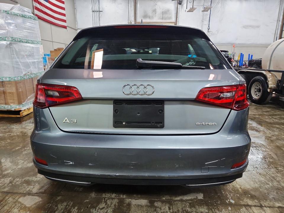 45959206 :رقم المزاد ، WAUUPBFF8GA125754 vin ، 2016 Audi A3 مزاد بيع
