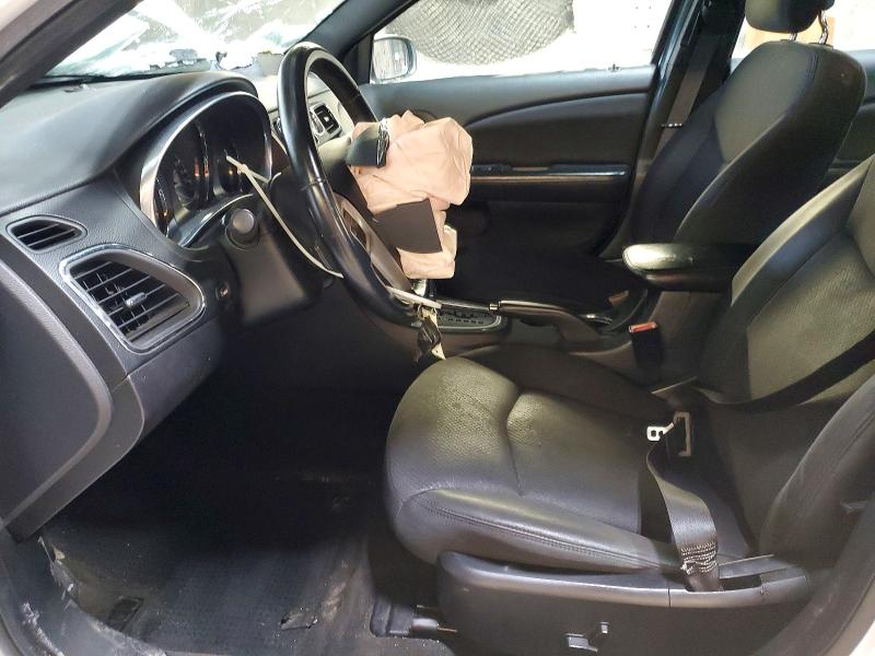 46203496 :رقم المزاد ، 1C3CCBBBXDN760982 vin ، 2013 Chrysler 200 مزاد بيع