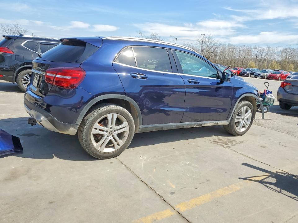 Продаж на аукціоні авто 2018 Mercedes-benz Gla, vin: WDCTG4GB2JJ495105, номер лоту: 45983906