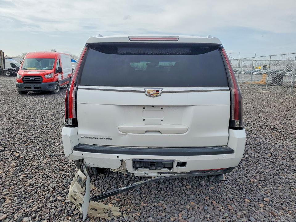 47689166 :رقم المزاد ، 1GYS4BKJ8GR436707 vin ، 2016 Cadillac Escalade مزاد بيع
