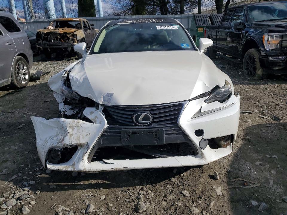 46160376 :رقم المزاد ، JTHCF1D21F5016814 vin ، 2015 Lexus Is 250 مزاد بيع