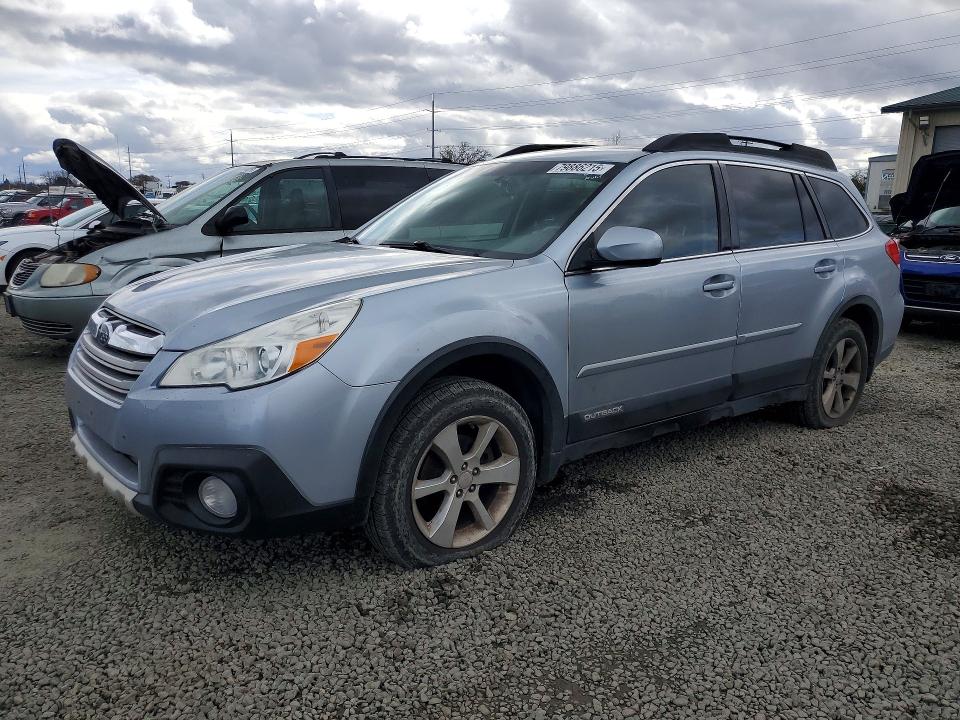 79886215 :رقم المزاد ، 4S4BRBDCXE3324475 vin ، 2014 Subaru Outback مزاد بيع