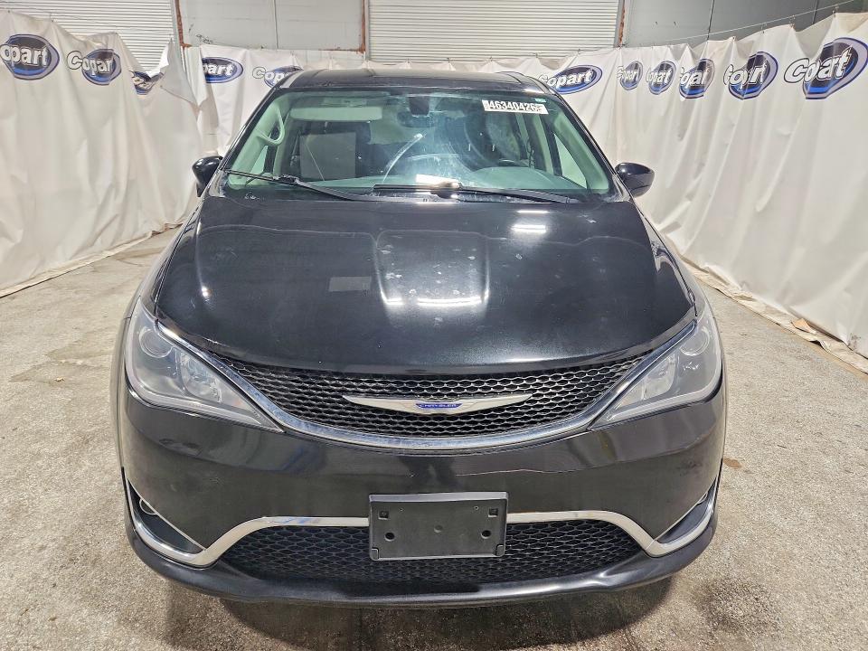 2019 Chrysler Pacifica მანქანა იყიდება აუქციონზე, vin: 2C4RC1FGXKR507702, აუქციონის ნომერი: 46340426