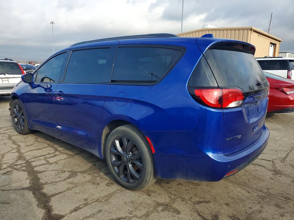 2019 Chrysler Pacifica მანქანა იყიდება აუქციონზე, vin: 2C4RC1EG1KR615756, აუქციონის ნომერი: 78524355