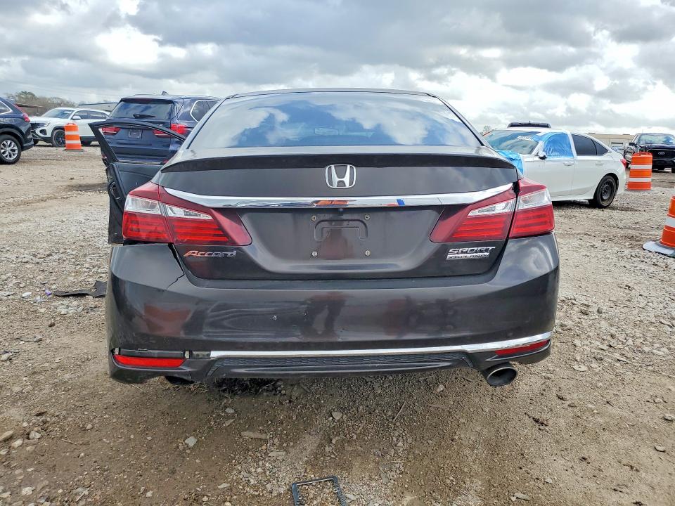 Aukcja sprzedaży 2017 Honda Accord, vin: 1HGCR2F12HA124986, numer aukcji: 45466626