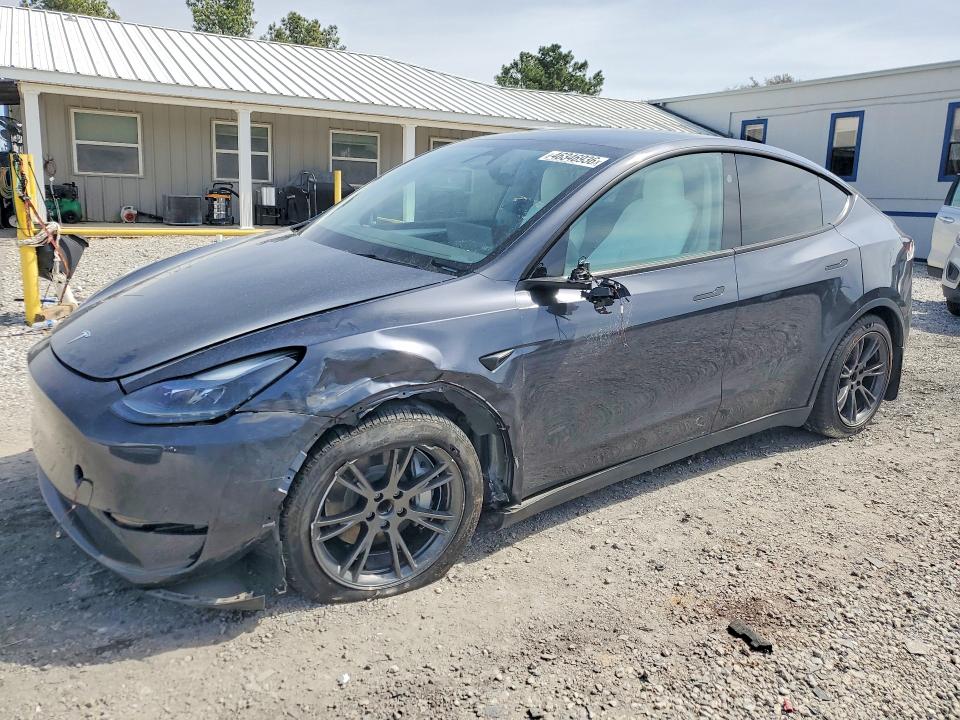 46346936 :رقم المزاد ، 7SAYGDED1RA311050 vin ، 2024 Tesla Model Y مزاد بيع