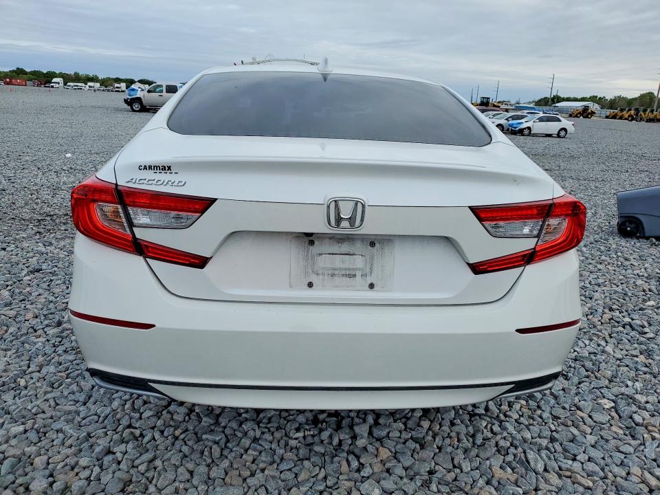 Продаж на аукціоні авто 2018 Honda Accord, vin: 1HGCV1F17JA136840, номер лоту: 46195696