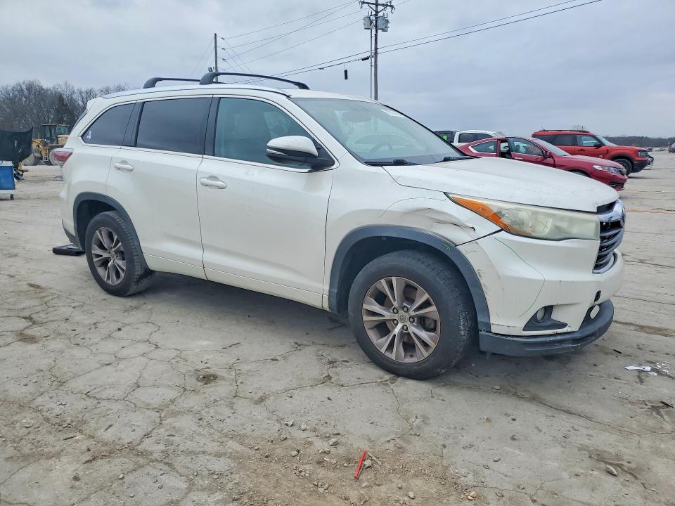 79770615 :رقم المزاد ، 5TDKKRFH3FS115797 vin ، 2015 Toyota Highlander مزاد بيع
