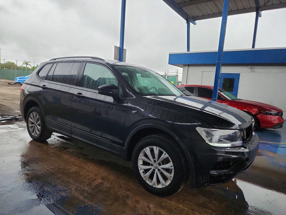 46406656 :رقم المزاد ، 3VV1B7AX2LM116063 vin ، 2020 Volkswagen Tiguan مزاد بيع