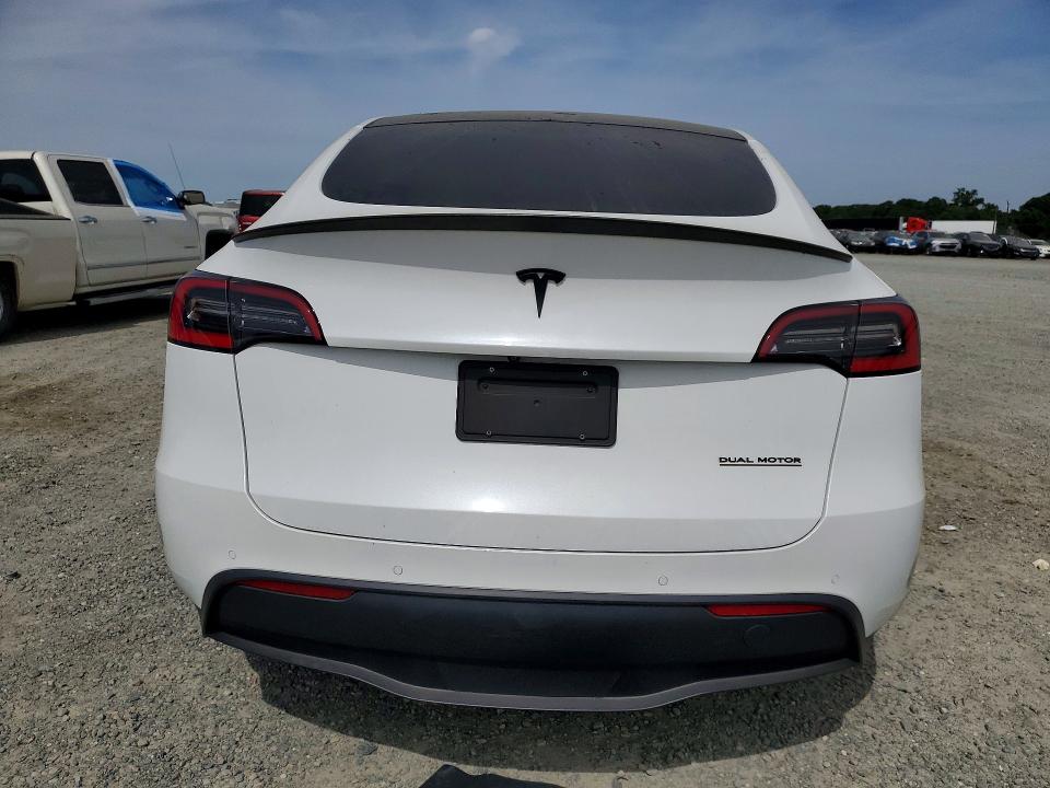 46426816 :رقم المزاد ، 5YJYGDEE2MF102188 vin ، 2021 Tesla Model Y مزاد بيع