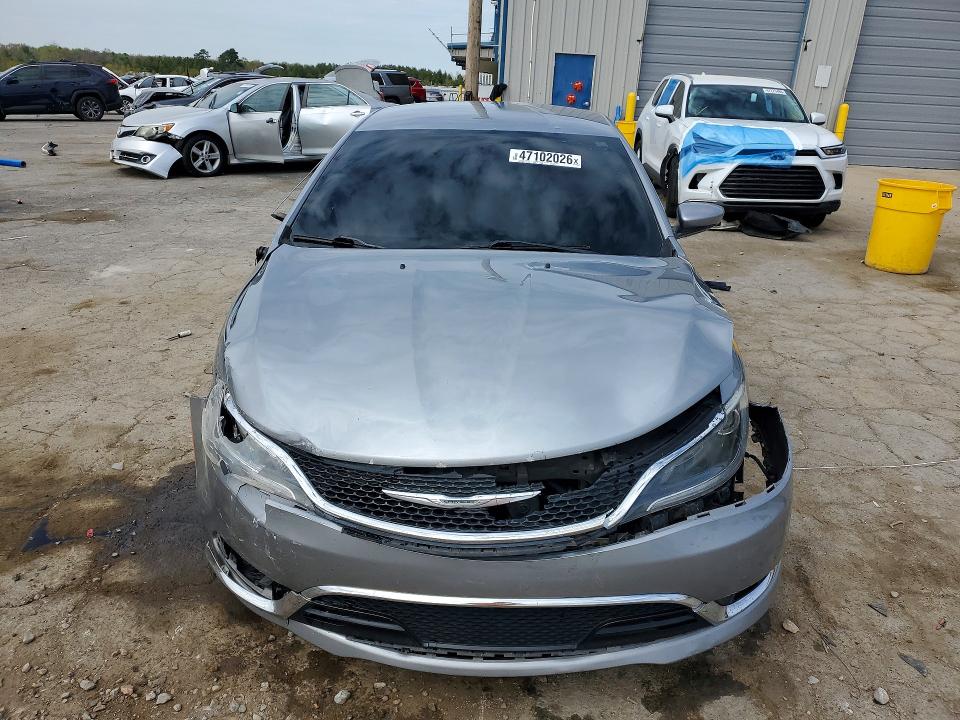 Продаж на аукціоні авто 2015 Chrysler 200, vin: 1C3CCCCBXFN549417, номер лоту: 47102026