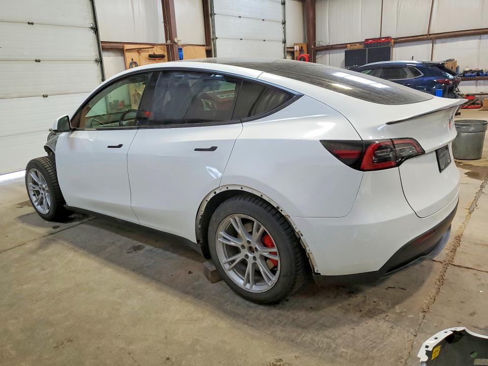 Продажа на аукционе авто 2022 Tesla Model Y, vin: 7SAYGDEF8NF382437, номер лота: 45500936