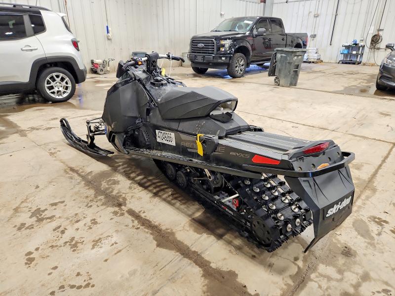 47249266 :رقم المزاد ، 2BPSBXHA1HV000591 vin ، 2017 Ski Doo Renegade Sport 600 A مزاد بيع