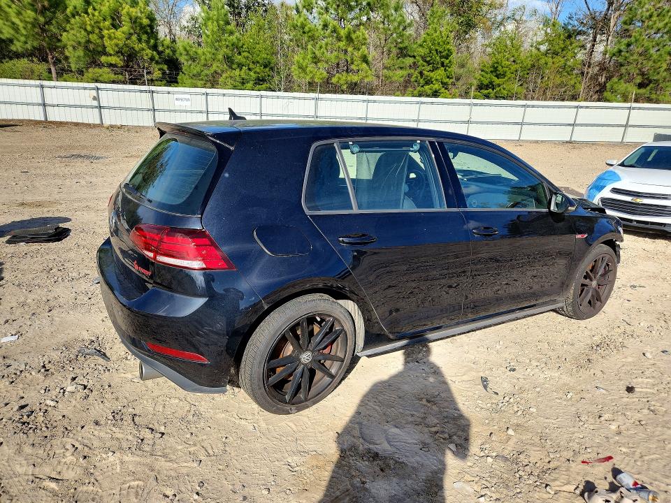 41946236 :رقم المزاد ، 3VW5T7AU3KM005889 vin ، 2019 Volkswagen Gti مزاد بيع