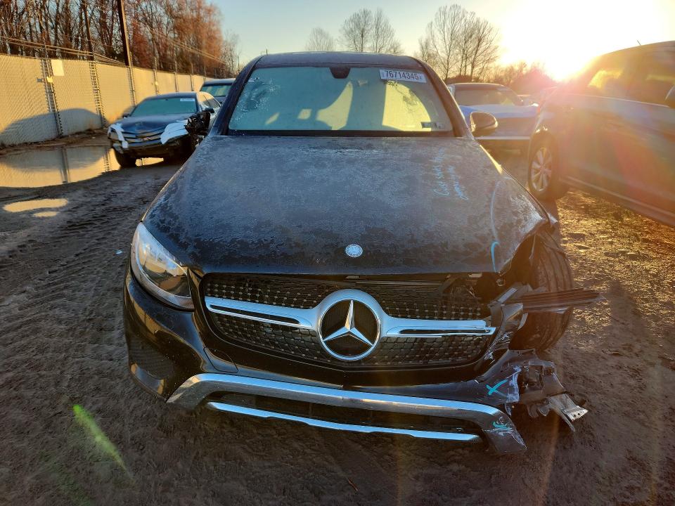 2017 Mercedes-benz Glc Coupe მანქანა იყიდება აუქციონზე, vin: WDC0J4KBXHF201054, აუქციონის ნომერი: 76714345