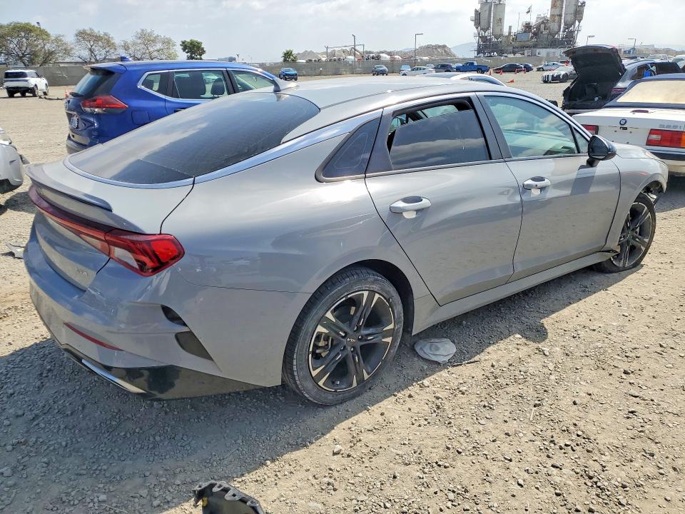 Продажа на аукционе авто 2024 Kia K5, vin: 5XXG64J29RG235822, номер лота: 79582155