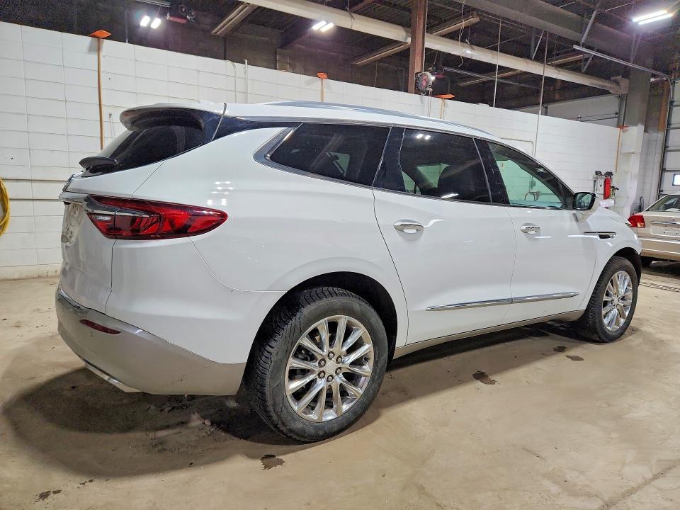 46035116 :رقم المزاد ، 5GAERBKW5MJ262607 vin ، 2021 Buick Enclave مزاد بيع