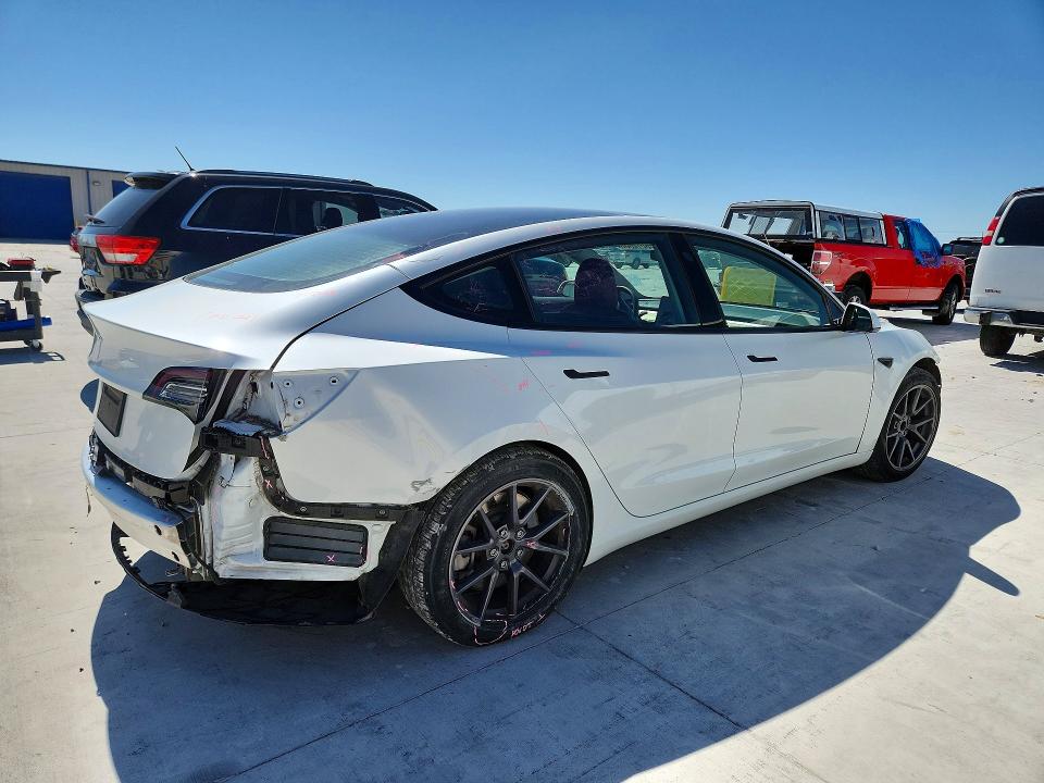 Auction sale of the 2021 Tesla Model 3, vin: 5YJ3E1EA7MF017049, lot number: 46014806