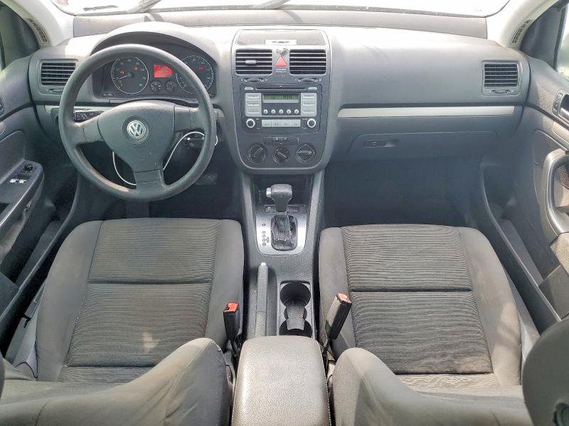 47665176 :رقم المزاد ، WVWBB71K48W343401 vin ، 2008 Volkswagen Rabbit مزاد بيع