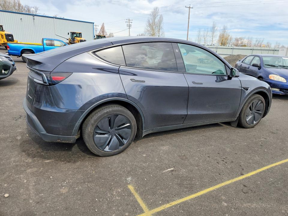 2026 Tesla Model Y მანქანა იყიდება აუქციონზე, vin: 7SAYGDEEXTF369421, აუქციონის ნომერი: 41842046