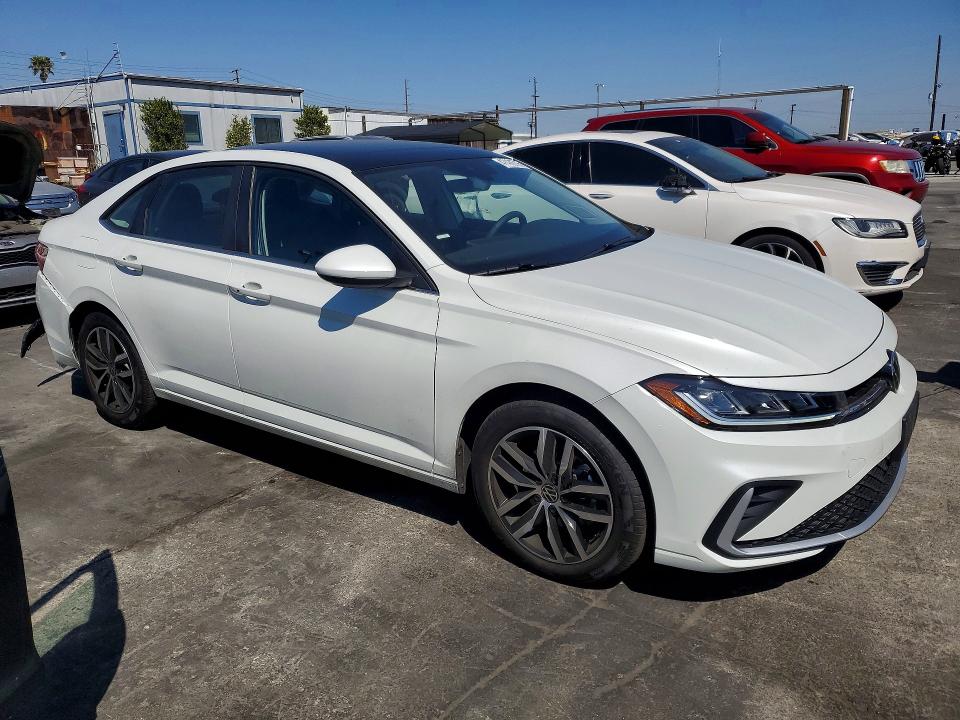 Продажа на аукционе авто 2026 Volkswagen Jetta, vin: 3VW7W7BU2TM015636, номер лота: 47439726