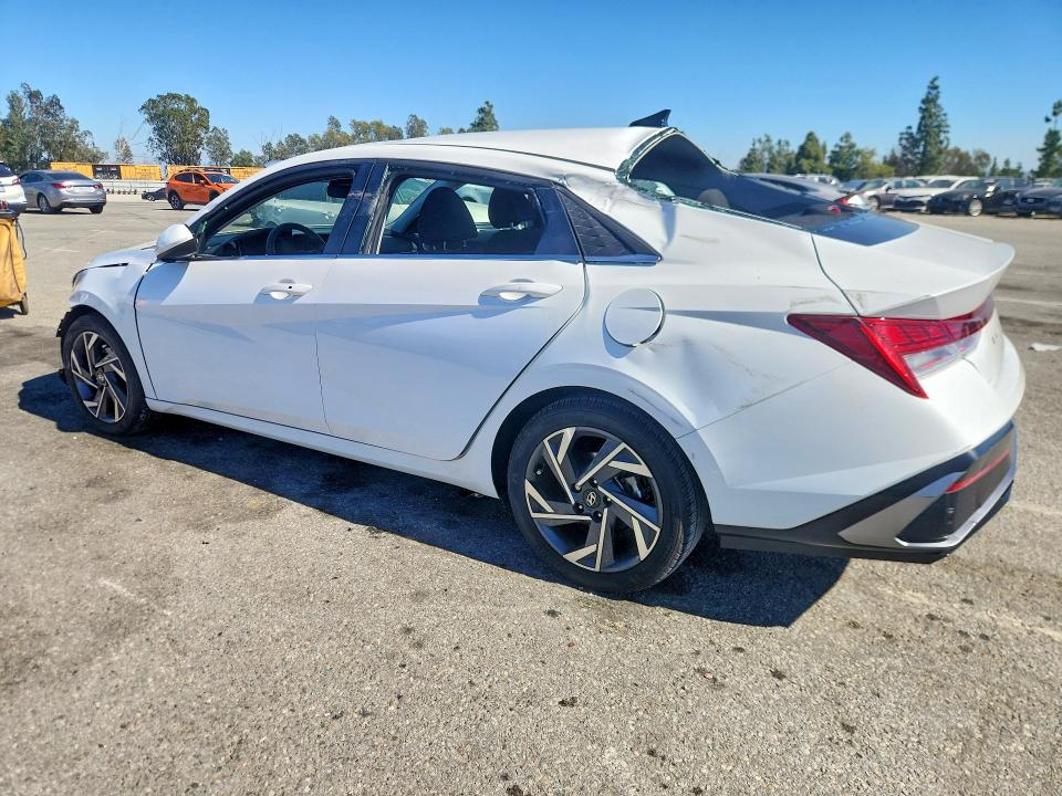 46433506 :رقم المزاد ، KMHLS4DG2SU856283 vin ، 2025 Hyundai Elantra مزاد بيع