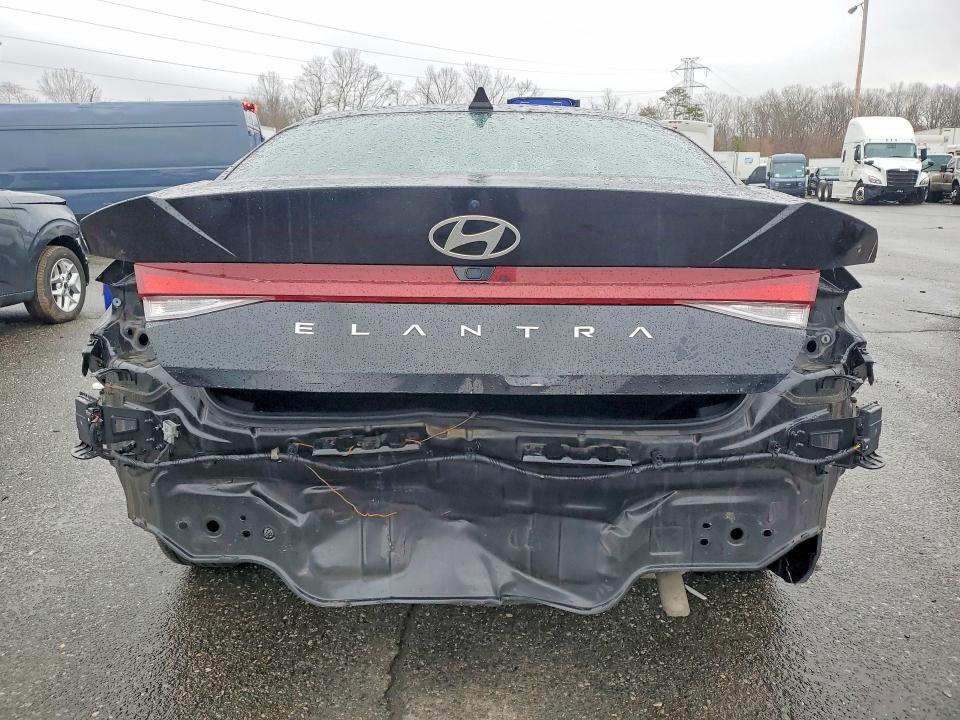 79576905 :رقم المزاد ، KMHLM4DG8RU668341 vin ، 2024 Hyundai Elantra مزاد بيع