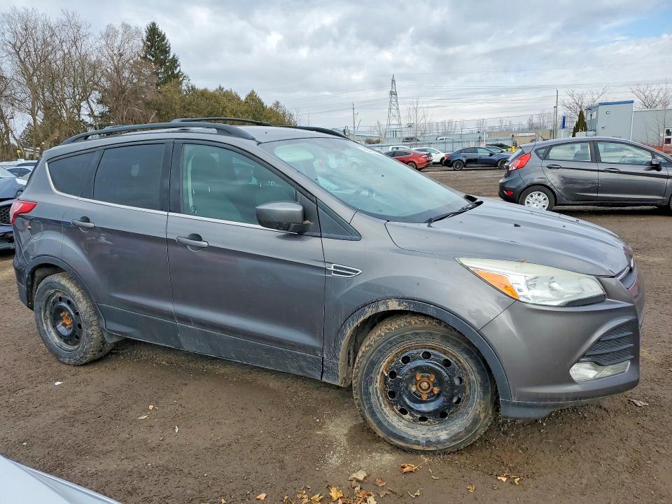 45918146 :رقم المزاد ، 1FMCU0GX3DUA44329 vin ، 2013 Ford Escape مزاد بيع