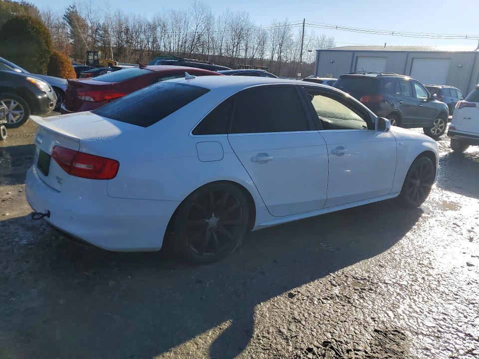 Продаж на аукціоні авто 2014 Audi A4, vin: WAUFFAFL4EN027368, номер лоту: 41752846