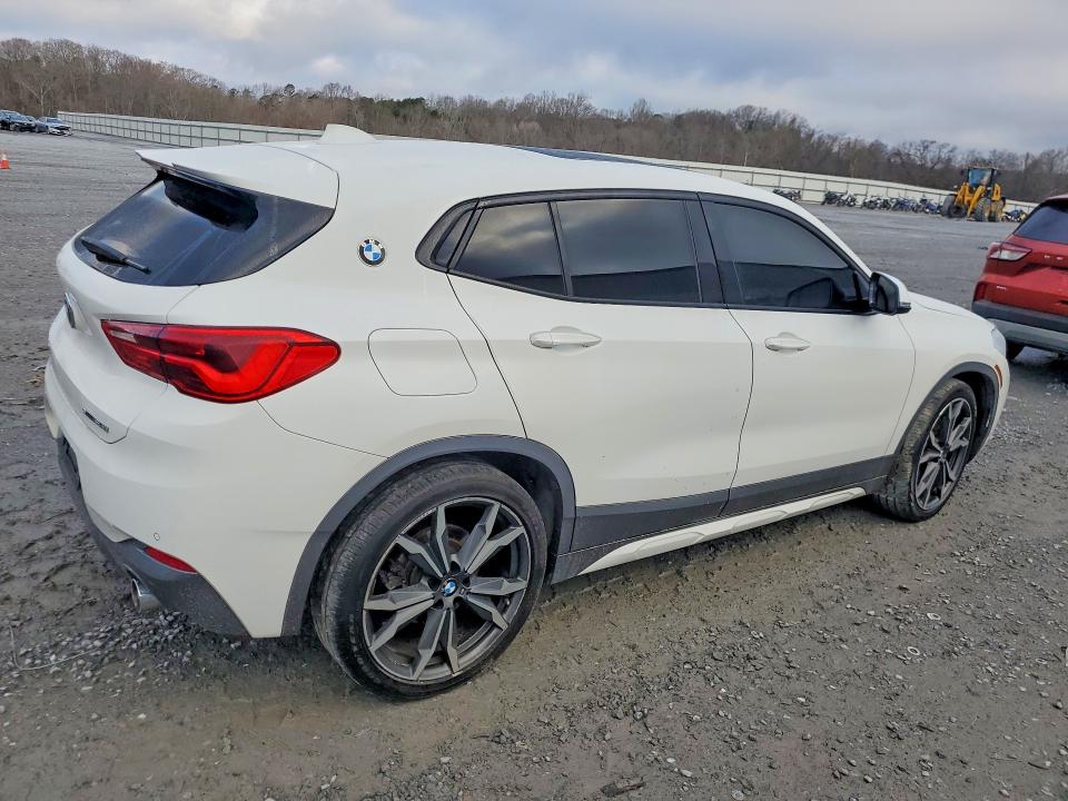 42051066 :رقم المزاد ، WBXYJ3C3XJEJ84510 vin ، 2018 Bmw X2 مزاد بيع