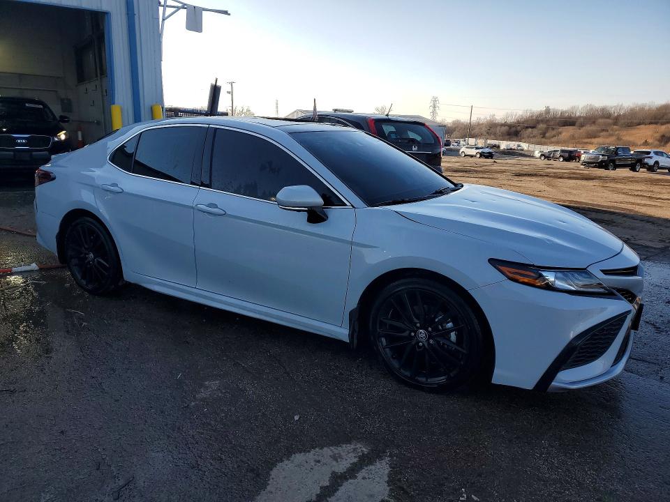 Продажа на аукционе авто 2024 Toyota Camry, vin: 4T1KZ1AK9RU103164, номер лота: 45887416