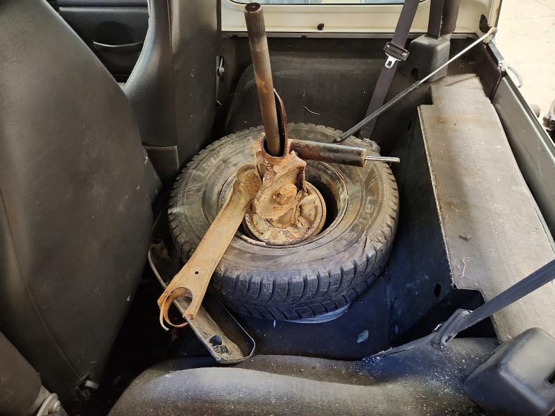 41964546 :رقم المزاد ، 1J4FA49S7YP780188 vin ، 2000 Jeep Wrangler / Tj مزاد بيع