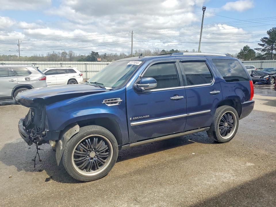 Продаж на аукціоні авто 2008 Cadillac Escalade, vin: 1GYEC63848R197161, номер лоту: 42074846