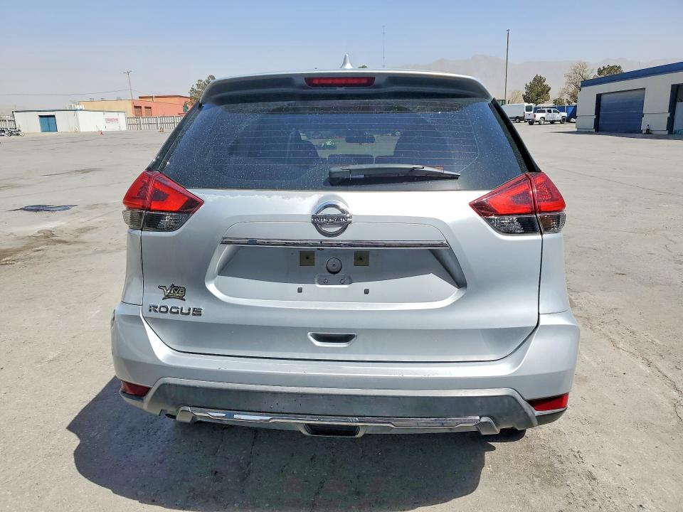 Продажа на аукционе авто 2018 Nissan Rogue, vin: KNMAT2MT3JP571809, номер лота: 47834336