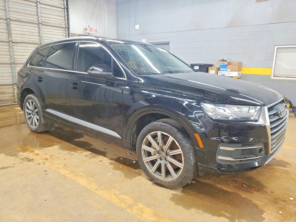 Продаж на аукціоні авто 2017 Audi Q7, vin: WA1LHAF71HD041316, номер лоту: 45839906