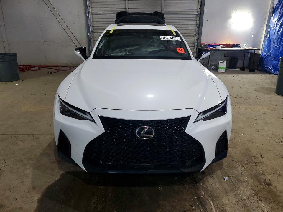 76373765 :رقم المزاد ، JTHGZ1E22P5032254 vin ، 2023 Lexus Is 350 مزاد بيع