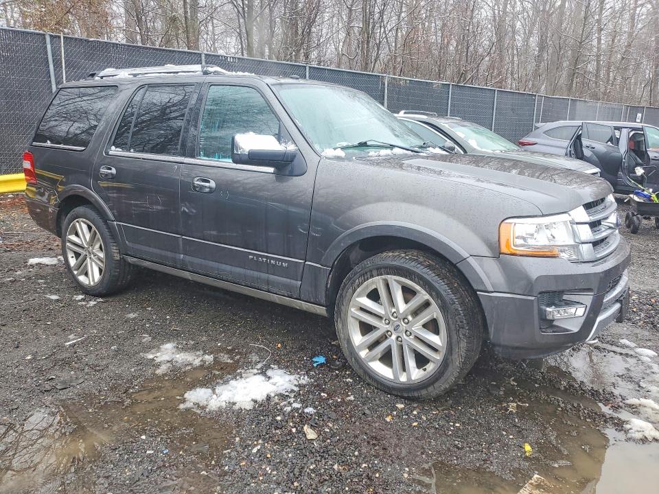 77235525 :رقم المزاد ، 1FMJU1MT8GEF16778 vin ، 2016 Ford Expedition مزاد بيع