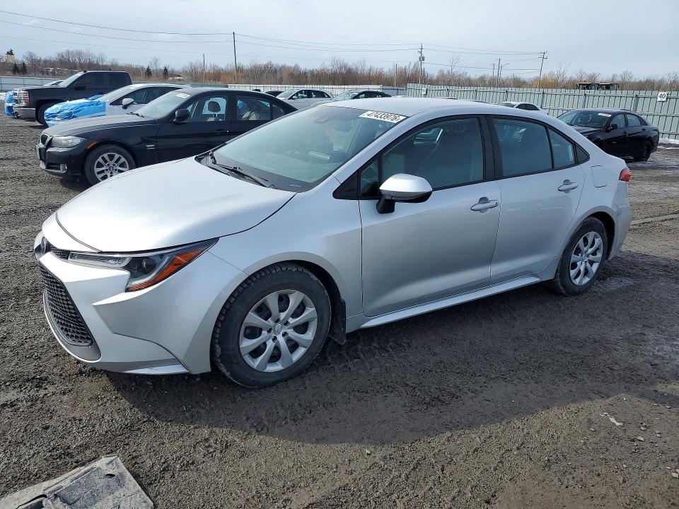 47433976 :رقم المزاد ، 5YFBPMBE1NP341845 vin ، 2022 Toyota Corolla مزاد بيع