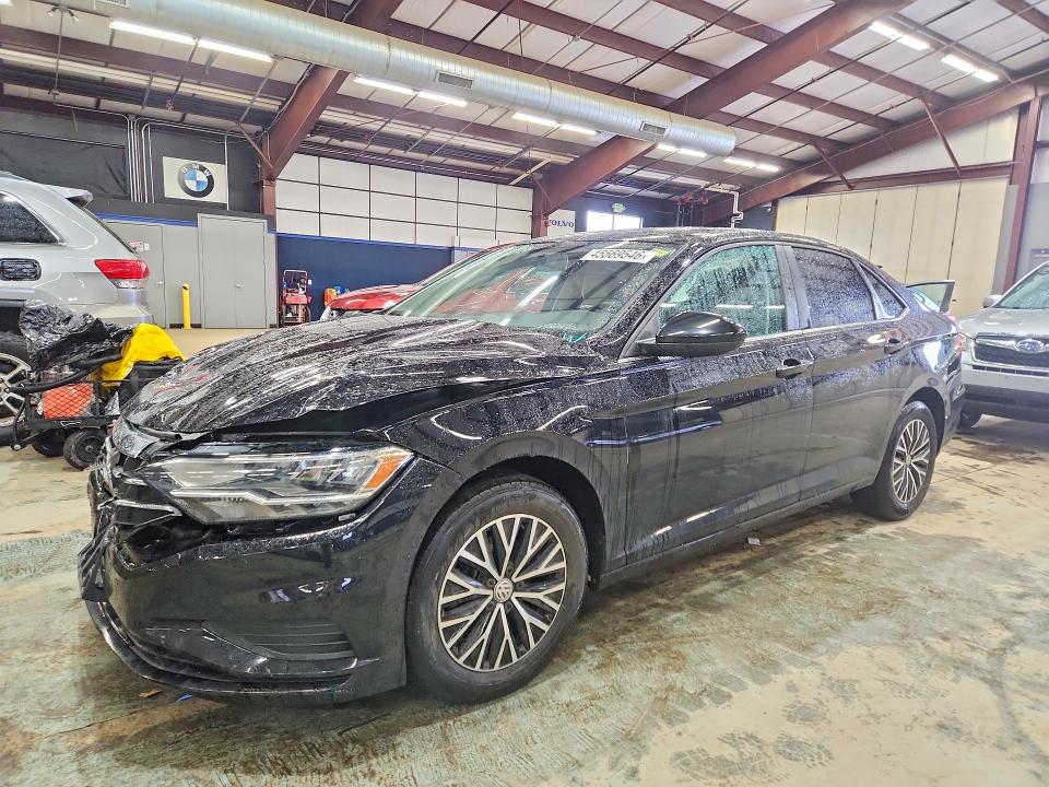 45569546 :رقم المزاد ، 3VWC57BU0MM077703 vin ، 2021 Volkswagen Jetta مزاد بيع