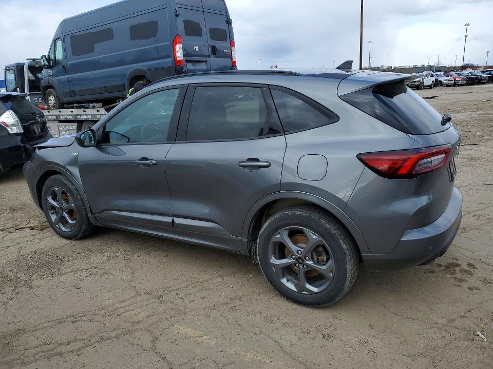 Продажа на аукционе авто 2023 Ford Escape, vin: 1FMCU9MN7PUA24323, номер лота: 46333876