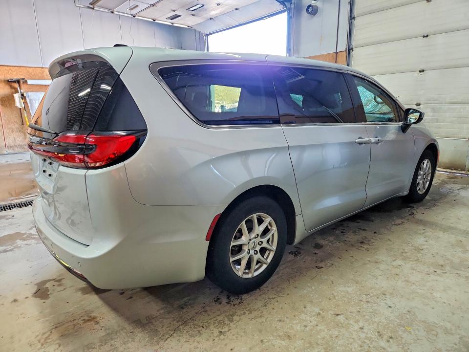 Auction sale of the 2023 Chrysler Pacifica, vin: 2C4RC1BG3PR559797, lot number: 47085036