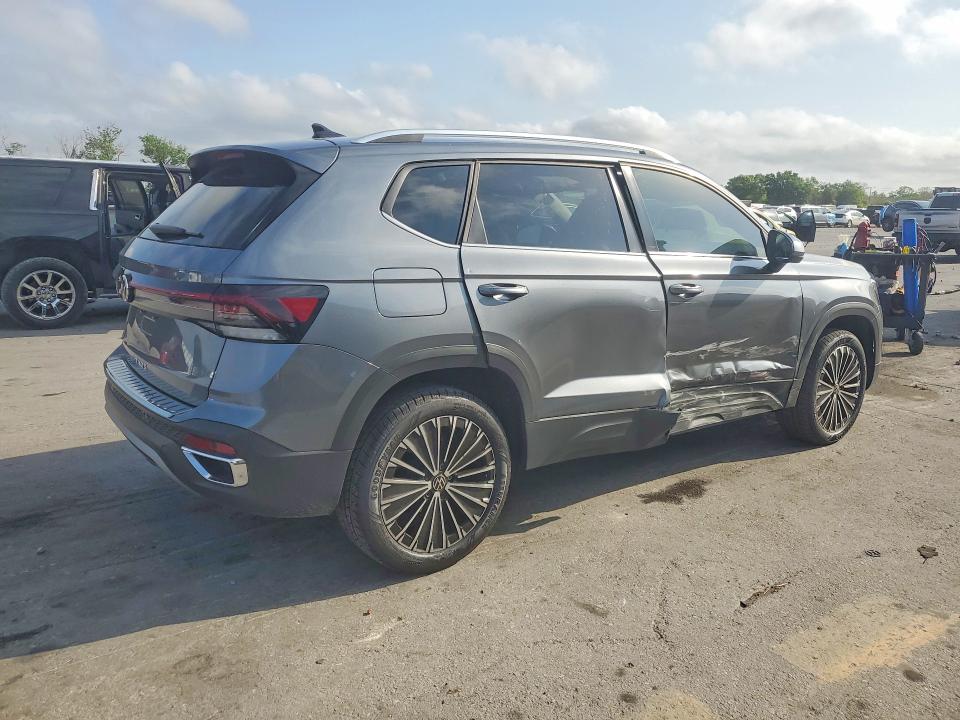 Продажа на аукционе авто 2025 Volkswagen Taos, vin: 3VVSC7B27SM010730, номер лота: 47165006