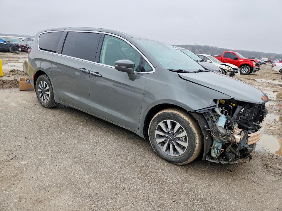79649845 :رقم المزاد ، 2C4RC1L73NR121356 vin ، 2022 Chrysler Pacifica مزاد بيع