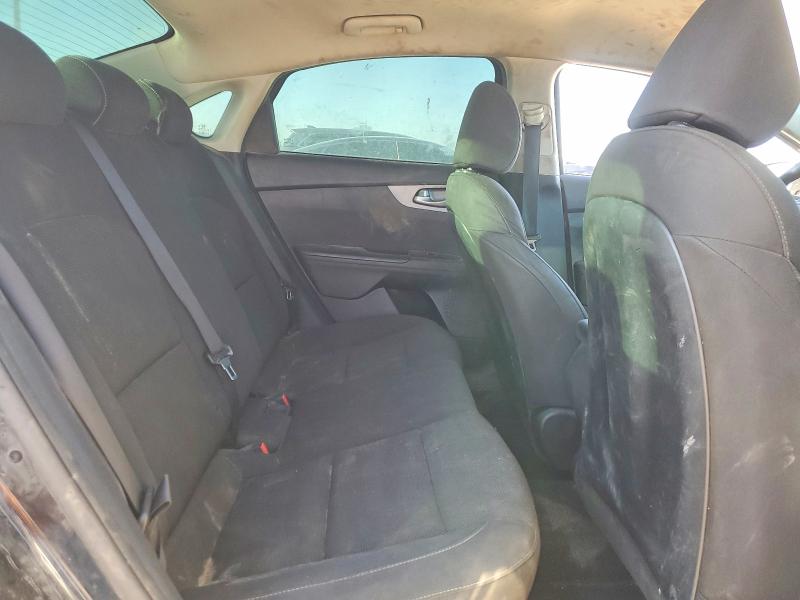 45868786 :رقم المزاد ، 3KPF24AD6LE180447 vin ، 2020 Kia Forte مزاد بيع