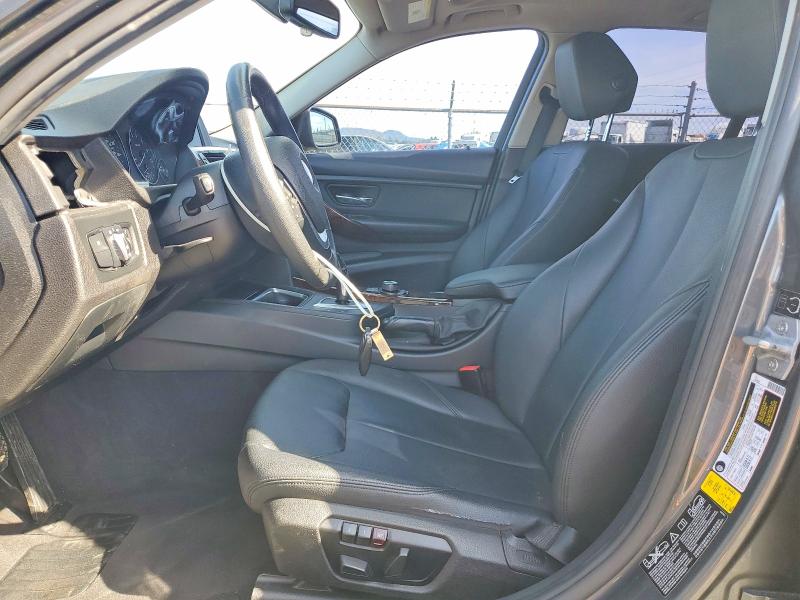46353856 :رقم المزاد ، WBA3B5G58FNS14538 vin ، 2015 Bmw 328 مزاد بيع